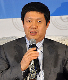 黄群慧