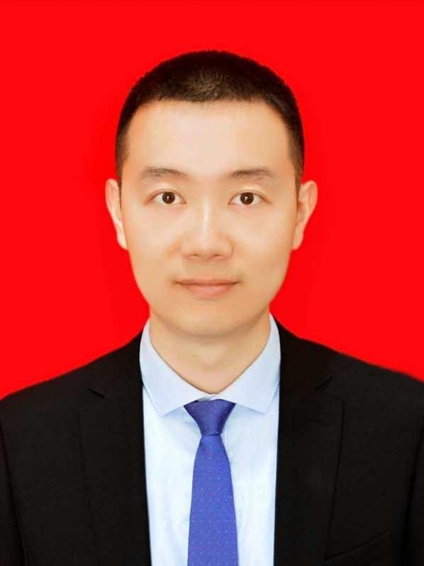 顾东东