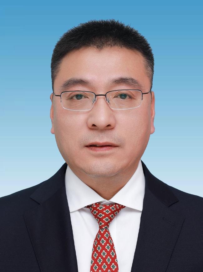 李迎伟